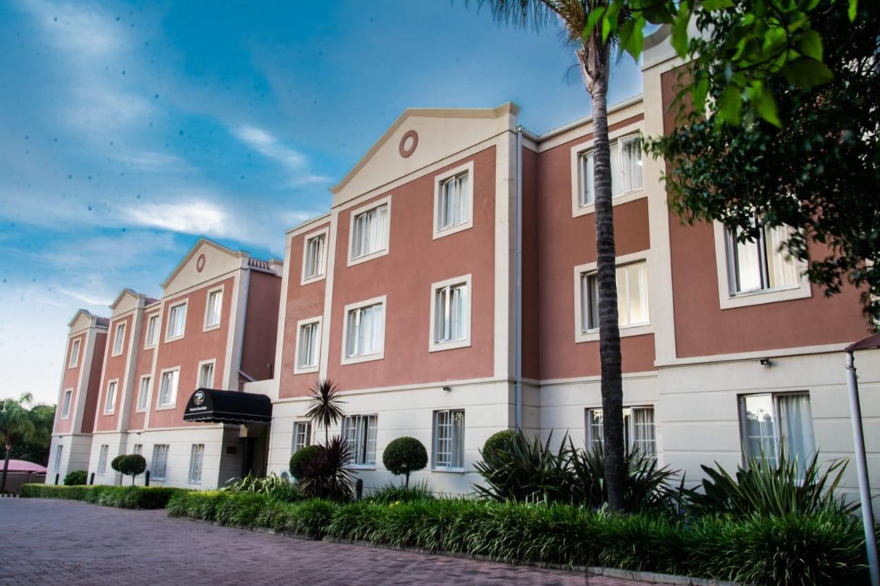 พรีเมียร์ คลาส Aparthotel โจฮันเนสเบิร์ก ภายนอก รูปภาพ