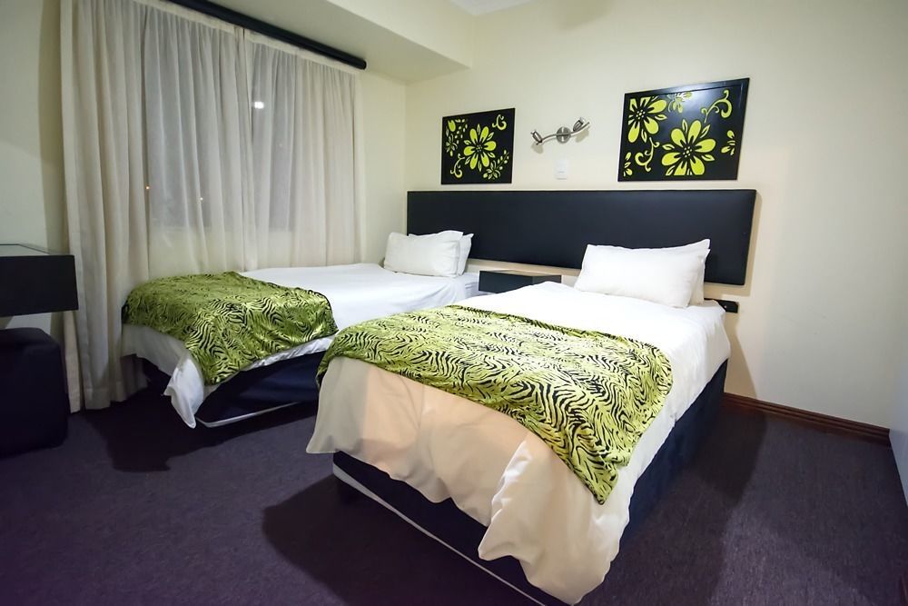 พรีเมียร์ คลาส Aparthotel โจฮันเนสเบิร์ก ภายนอก รูปภาพ