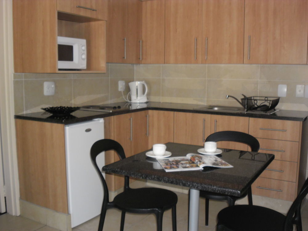 พรีเมียร์ คลาส Aparthotel โจฮันเนสเบิร์ก ภายนอก รูปภาพ